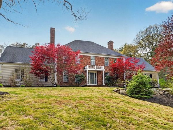 84 White Birch Way, Barnstable, MA 02668