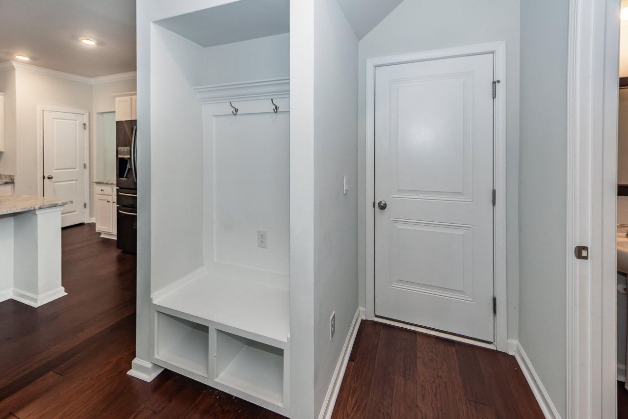 480 Oak View Way Photo 13