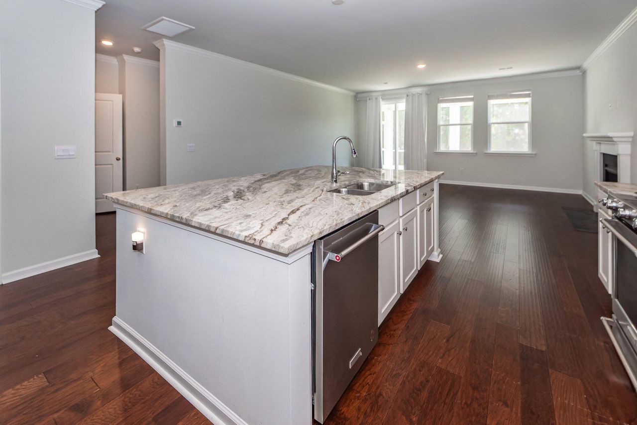 480 Oak View Way Photo 18