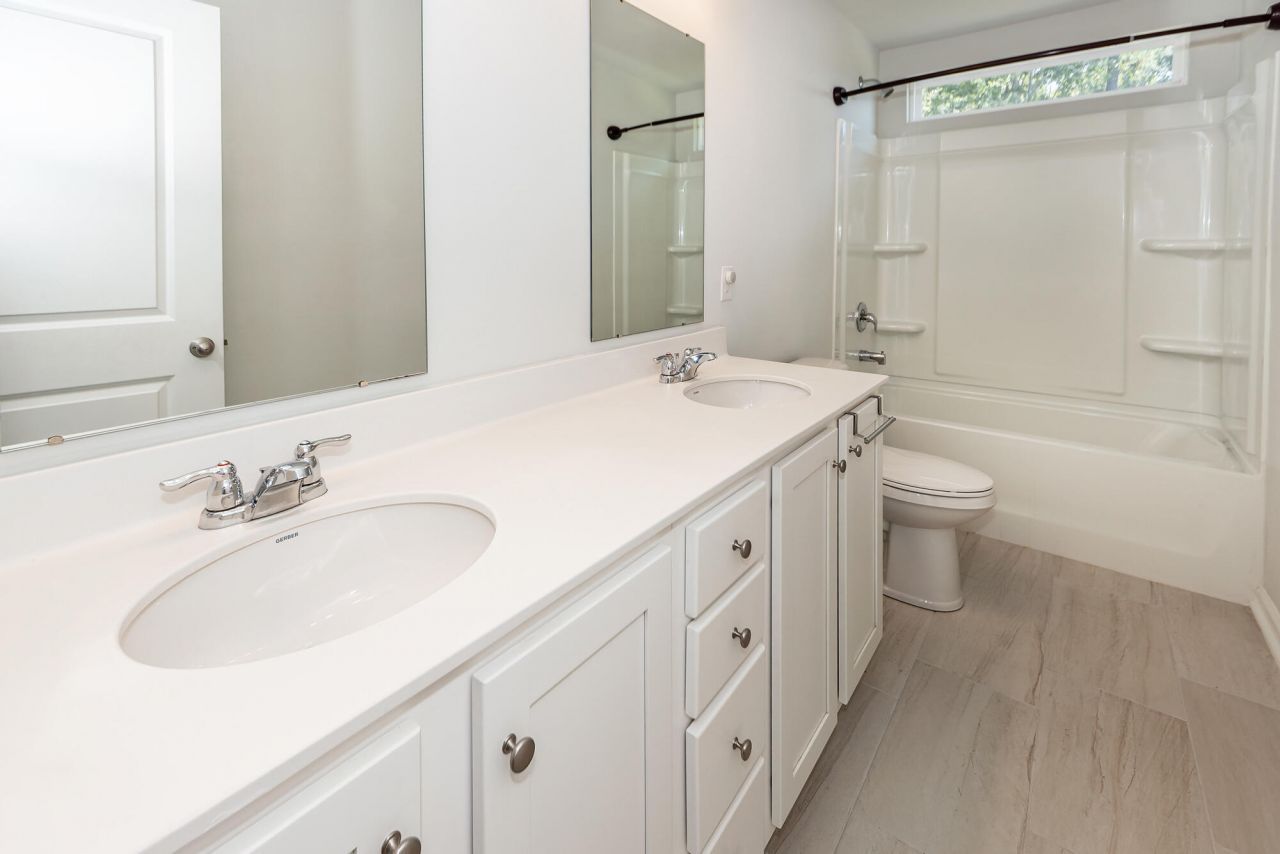 480 Oak View Way Photo 6