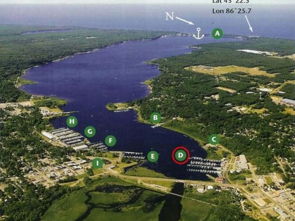 8542 Ellenwood Drive, Unit 98, Montague, MI 49437