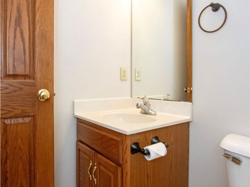 5500 Nettlecreek Avenue NW, Massillon, OH 44646 Photo 16