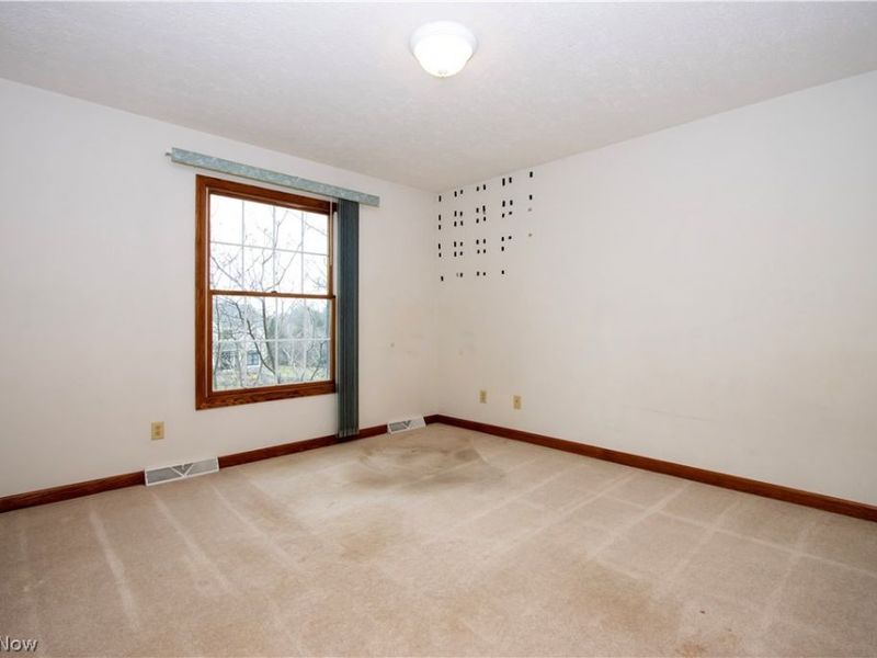 5500 Nettlecreek Avenue NW, Massillon, OH 44646 Photo 28