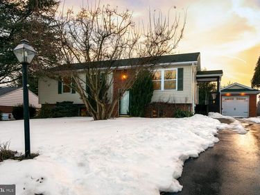 40 HARVEST ROAD, LANCASTER, PA 17602