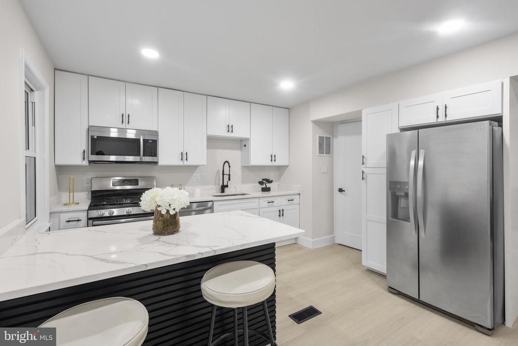 8225 Parham Court, Severn, MD 21144 Main Photo