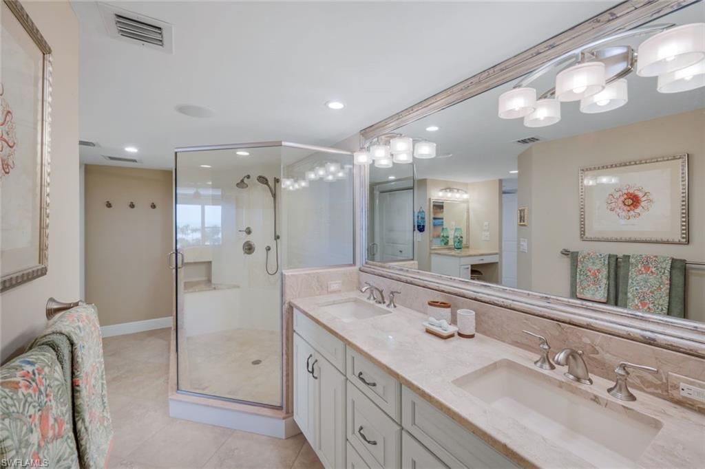 4451 Gulf Shore Blvd N, Unit 501, Naples, FL 34103 Photo