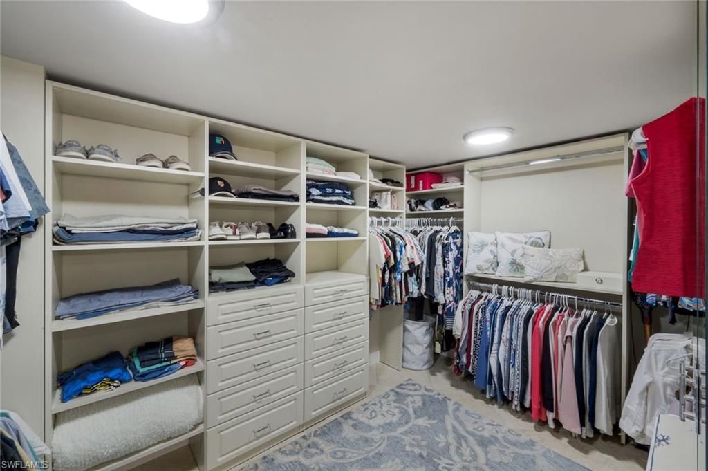 4451 Gulf Shore Blvd N, Unit 501, Naples, FL 34103 Photo