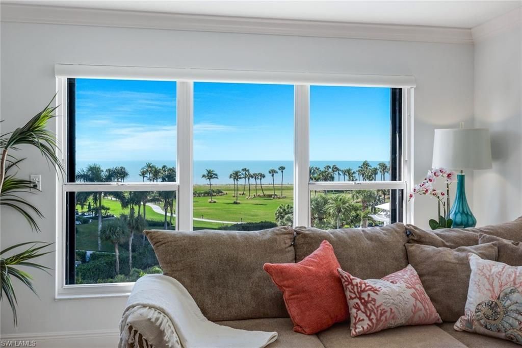 4451 Gulf Shore Blvd N, Unit 501, Naples, FL 34103 Photo