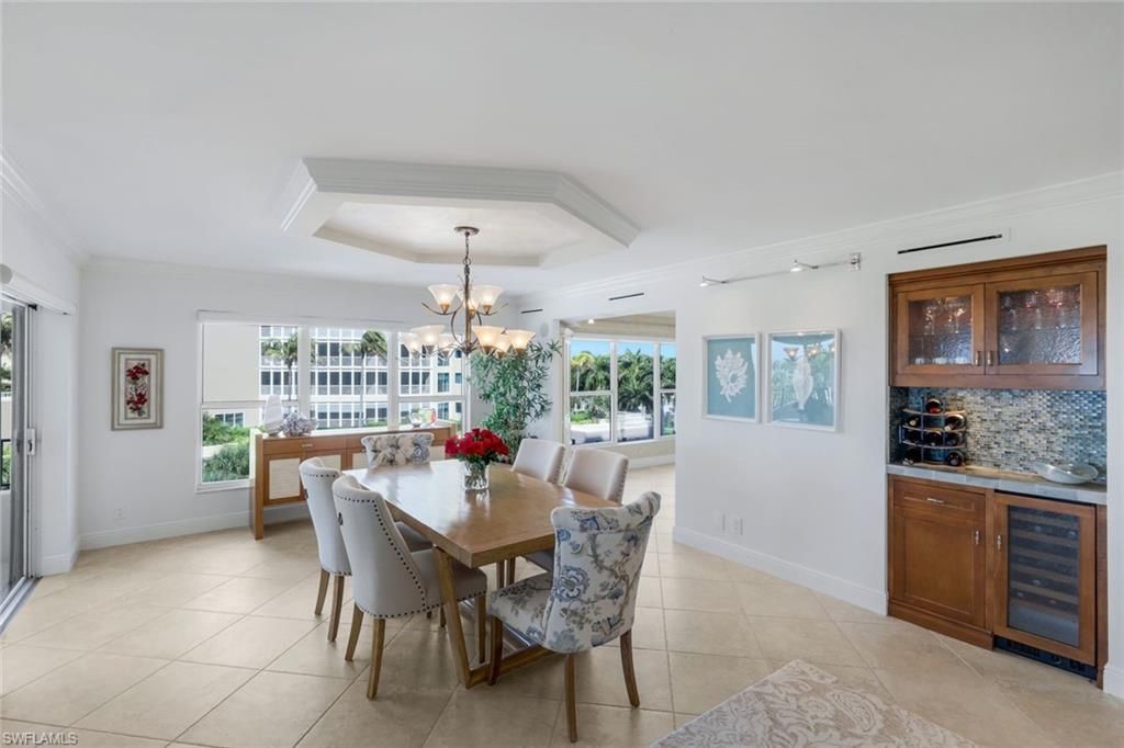 4451 Gulf Shore Blvd N, Unit 501, Naples, FL 34103 Photo