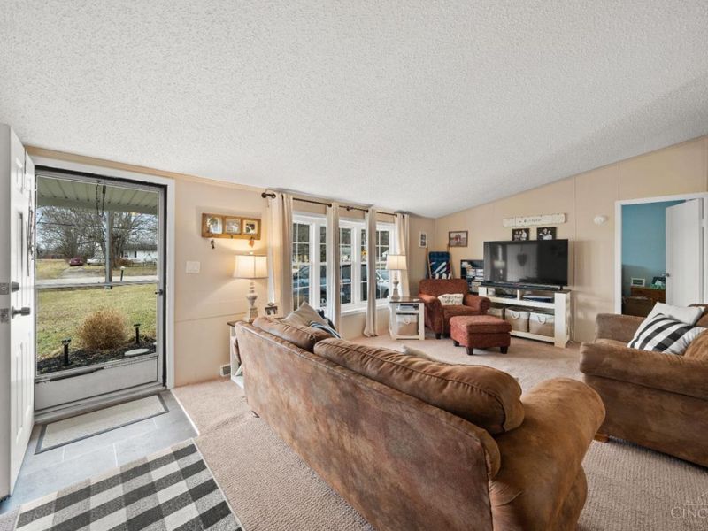 1915 Stumpy Lane, Goshen Twp, OH 45122 Photo 4