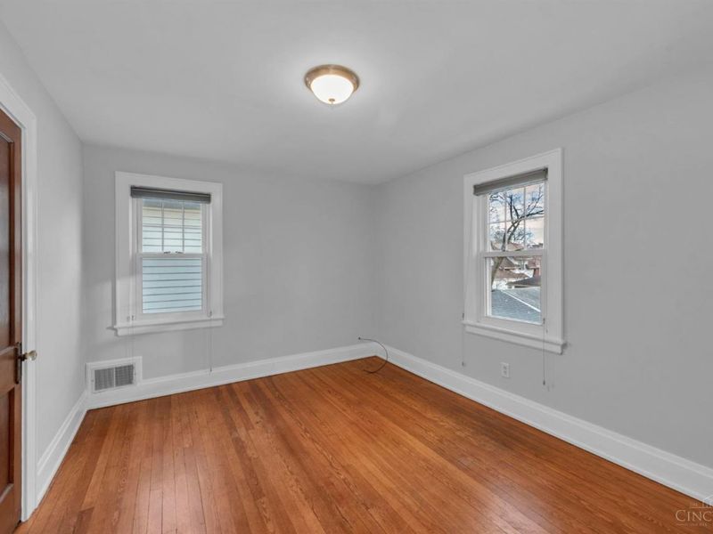 241 Oakmont, Cincinnati, OH 45216 Photo 21