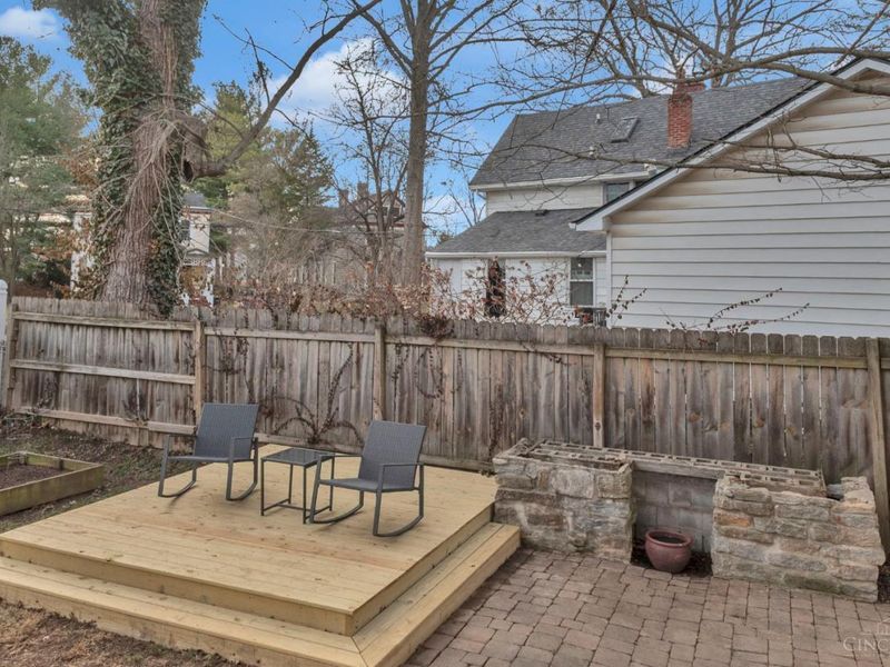 241 Oakmont, Cincinnati, OH 45216 Photo 28