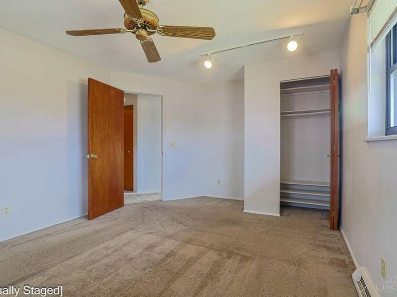 9388 Wilcox Drive, Cincinnati, OH 45251 Photo 13