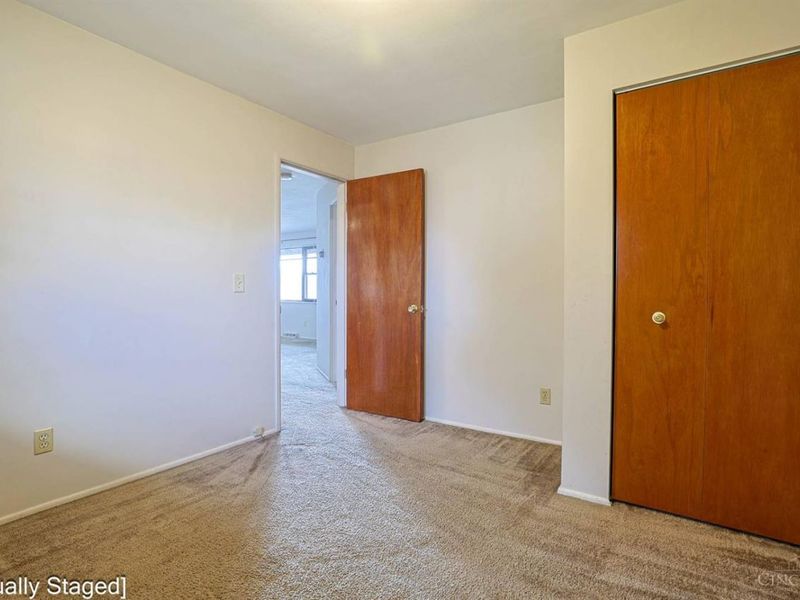 9388 Wilcox Drive, Cincinnati, OH 45251 Photo 16