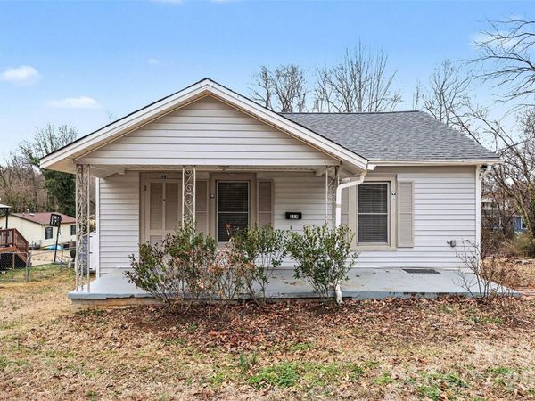 214 Wood Street , Mount Holly, NC 28120