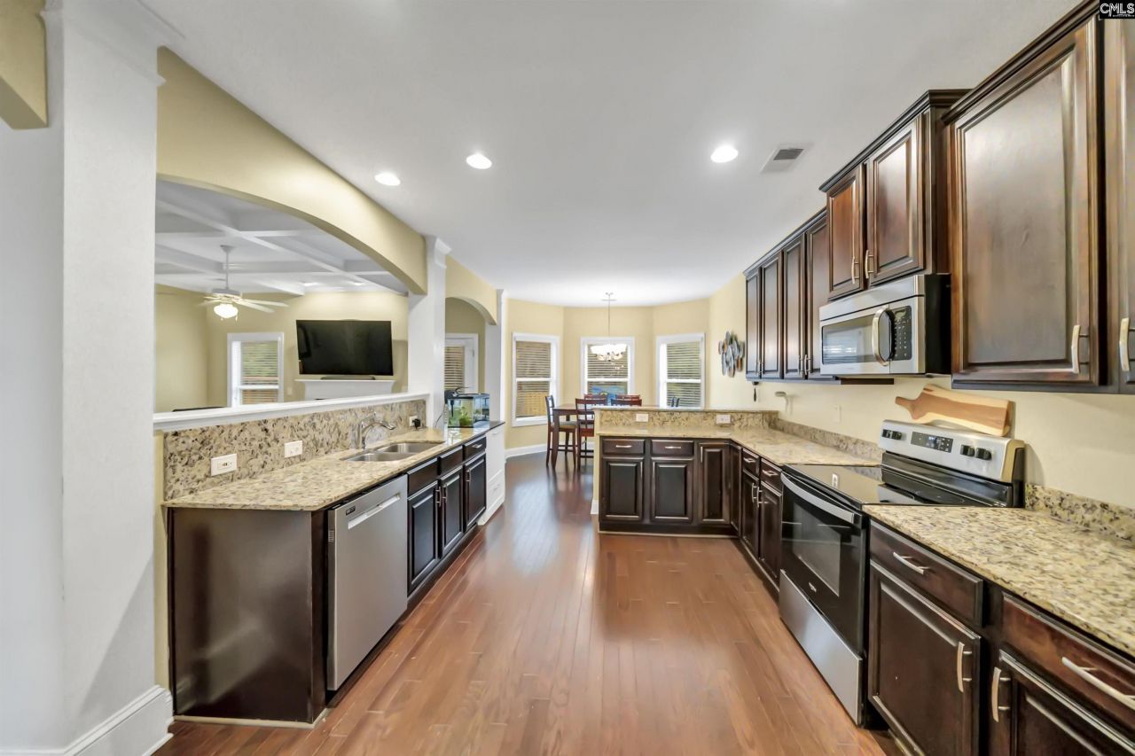 404 Crims Creek Way  Photo 12