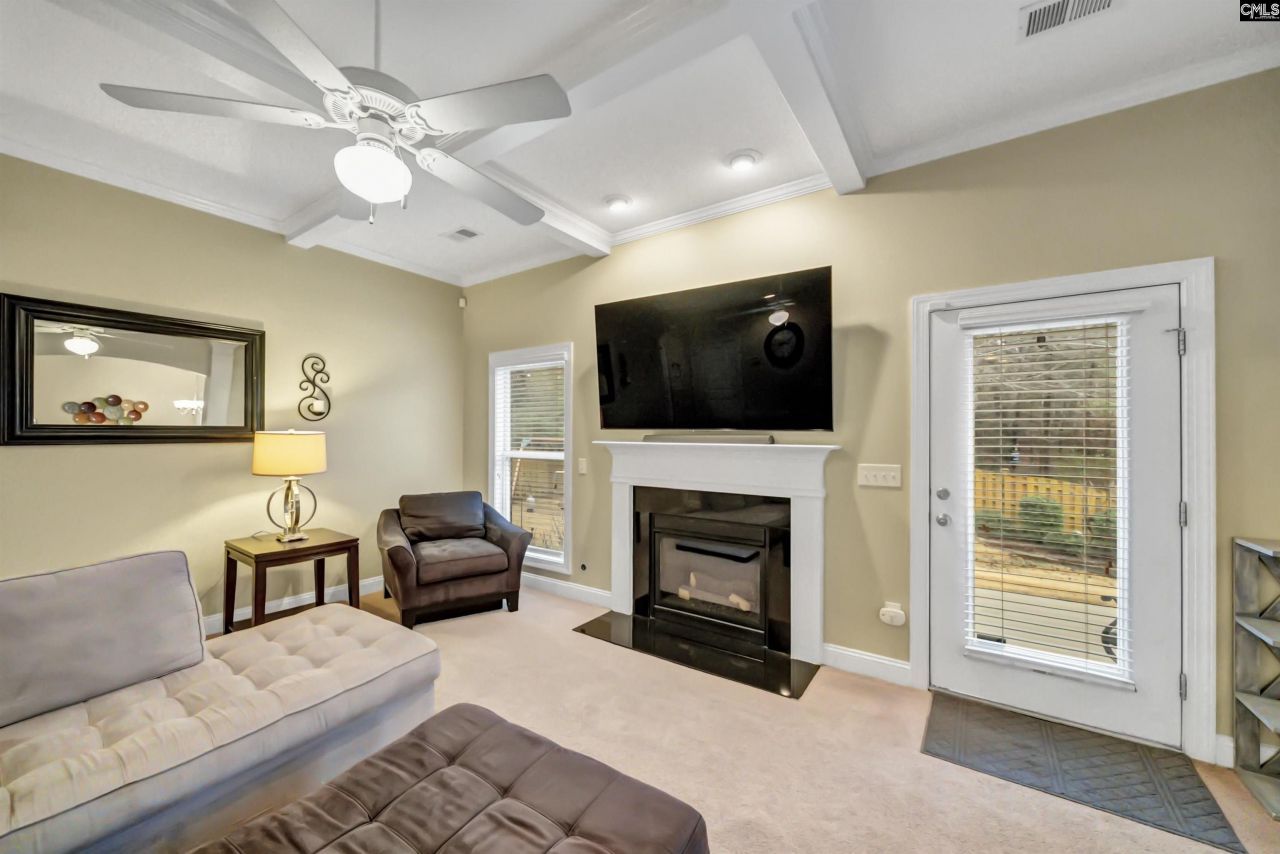 404 Crims Creek Way  Photo 17