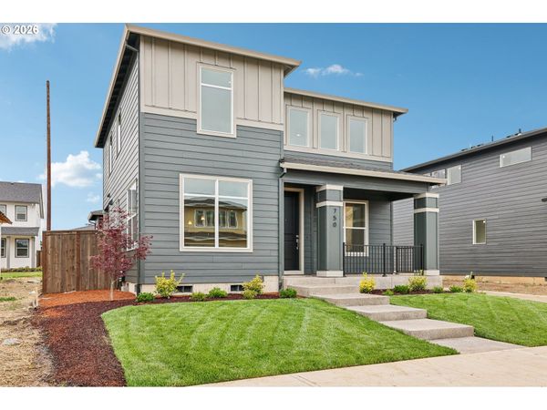 750 Magnolia AVE, Woodburn, OR 97071