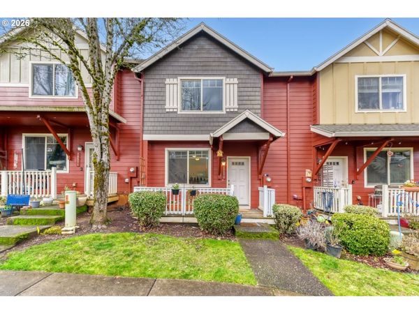 38573 CASCADIA VILLAGE DR, Sandy, OR 97055