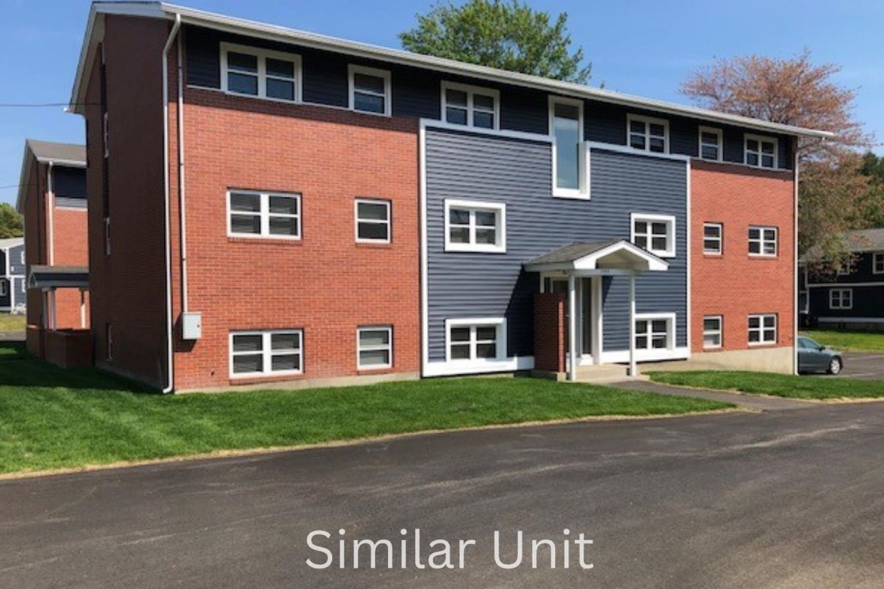 357 Kennard Road, Unit 357-2A, Manchester, NH 03104 Main Photo