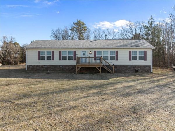 4362 County Home Road, Blanch, NC 27212