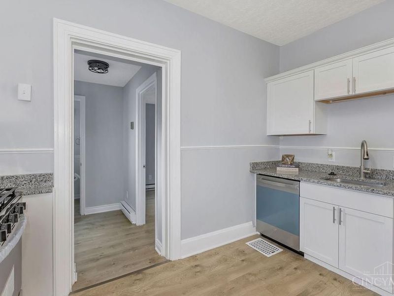 4458 West Eghth Street, Cincinnati, OH 45238 Photo 12