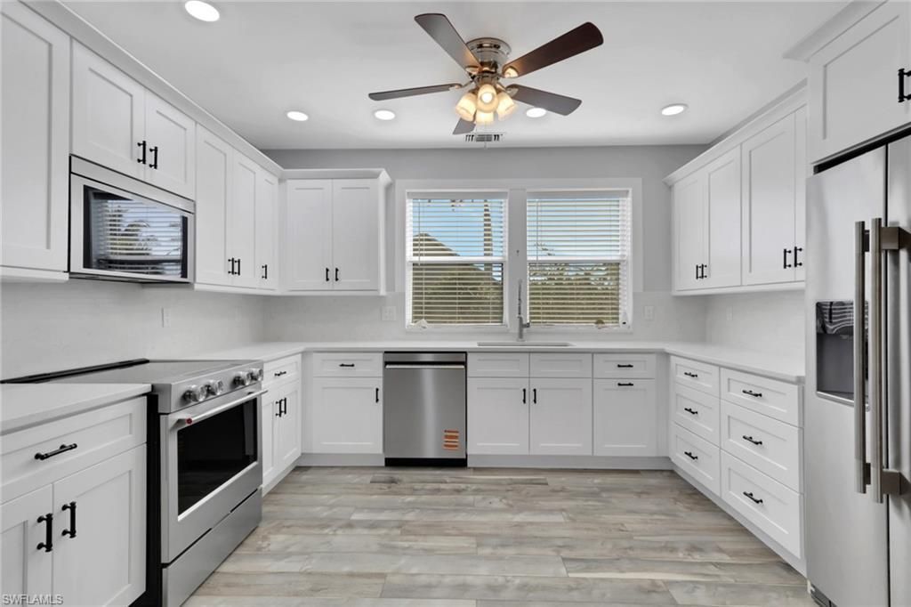 4452 Gulf Pines Dr, Sanibel, FL 33957 Photo