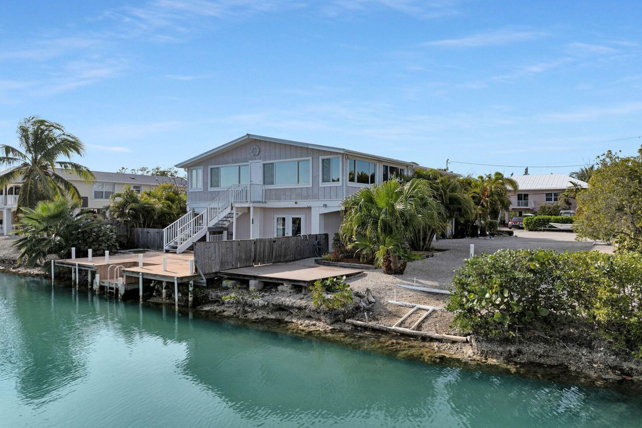 17326 Jamaica Lane, Sugarloaf, FL 33042 Photo