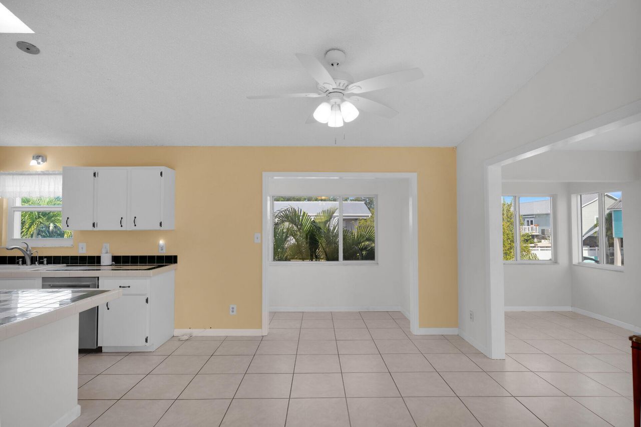 17326 Jamaica Lane, Sugarloaf, FL 33042 Photo