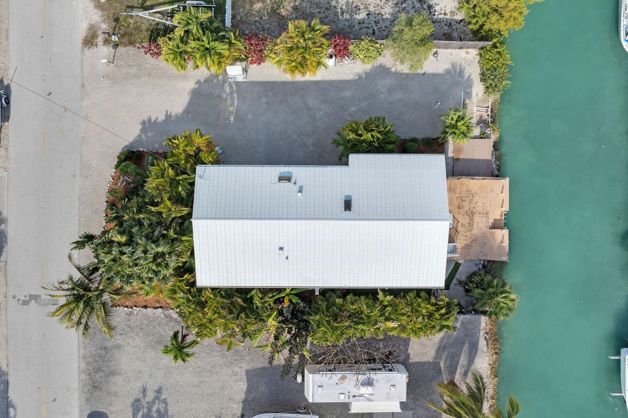 17326 Jamaica Lane, Sugarloaf, FL 33042 Photo