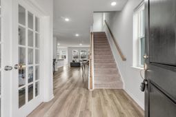 87 Red Bluff Street photo 4