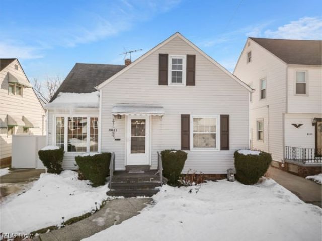 8011 Bertha Avenue, Parma, OH 44129 Main Photo