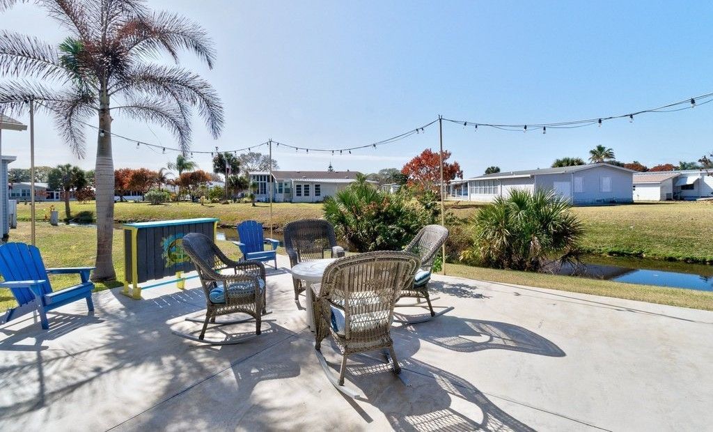 723 Barefoot Boulevard, Sebastian, FL 32976 Photo