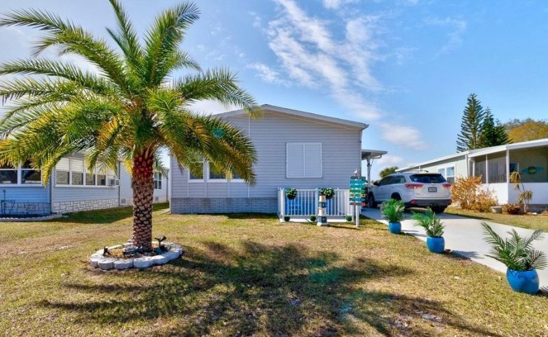 723 Barefoot Boulevard, Sebastian, FL 32976 Photo