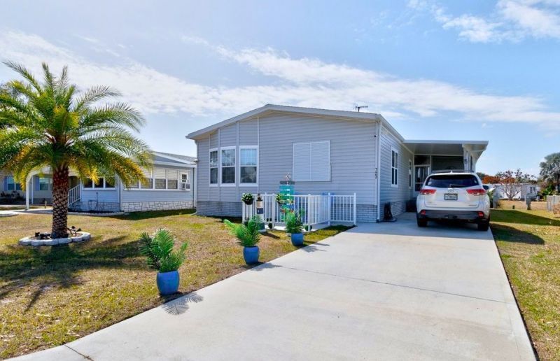 723 Barefoot Boulevard, Sebastian, FL 32976 Photo