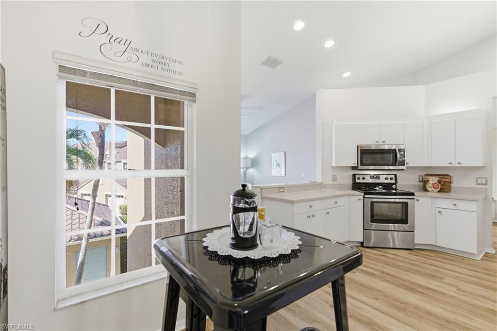 9321 Alamander Ct, Unit 206, Fort Myers, FL 33919 Photo