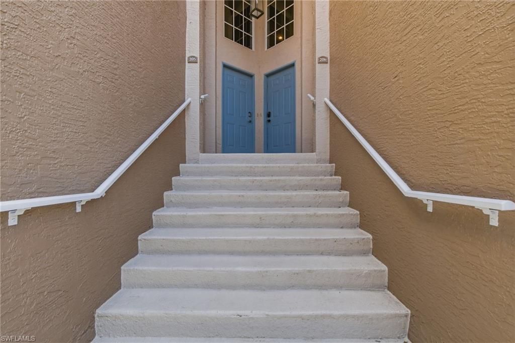 9321 Alamander Ct, Unit 206, Fort Myers, FL 33919 Photo