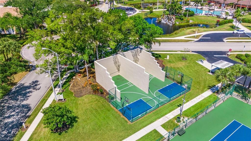 9321 Alamander Ct, Unit 206, Fort Myers, FL 33919 Photo