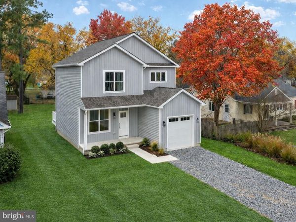 208 LONG POINT ROAD, STEVENSVILLE, MD 21666