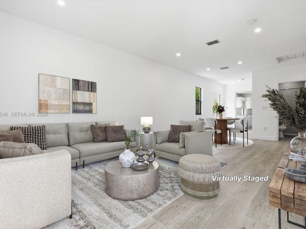 4237 SW 7th St , Miami, FL 33134