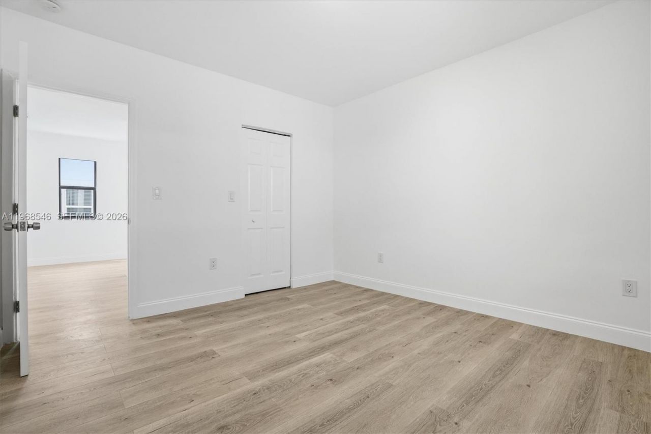 4237 SW 7th St , Miami, FL 33134 Photo