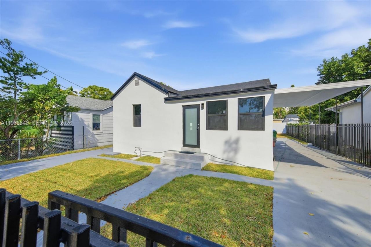 4237 SW 7th St , Miami, FL 33134 Photo