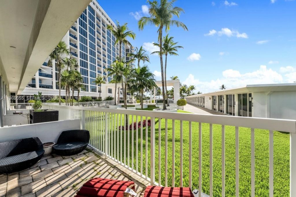 10275 Collins Ave, Unit 102, Bal Harbour, FL 33154 Photo