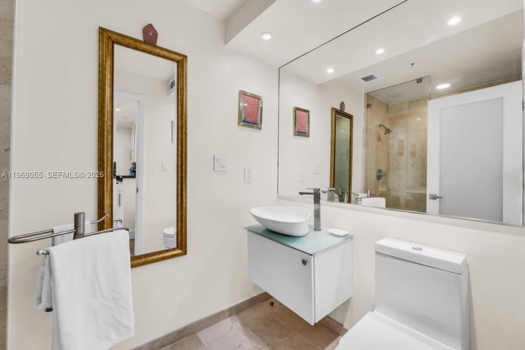 10275 Collins Ave, Unit 102, Bal Harbour, FL 33154 Photo