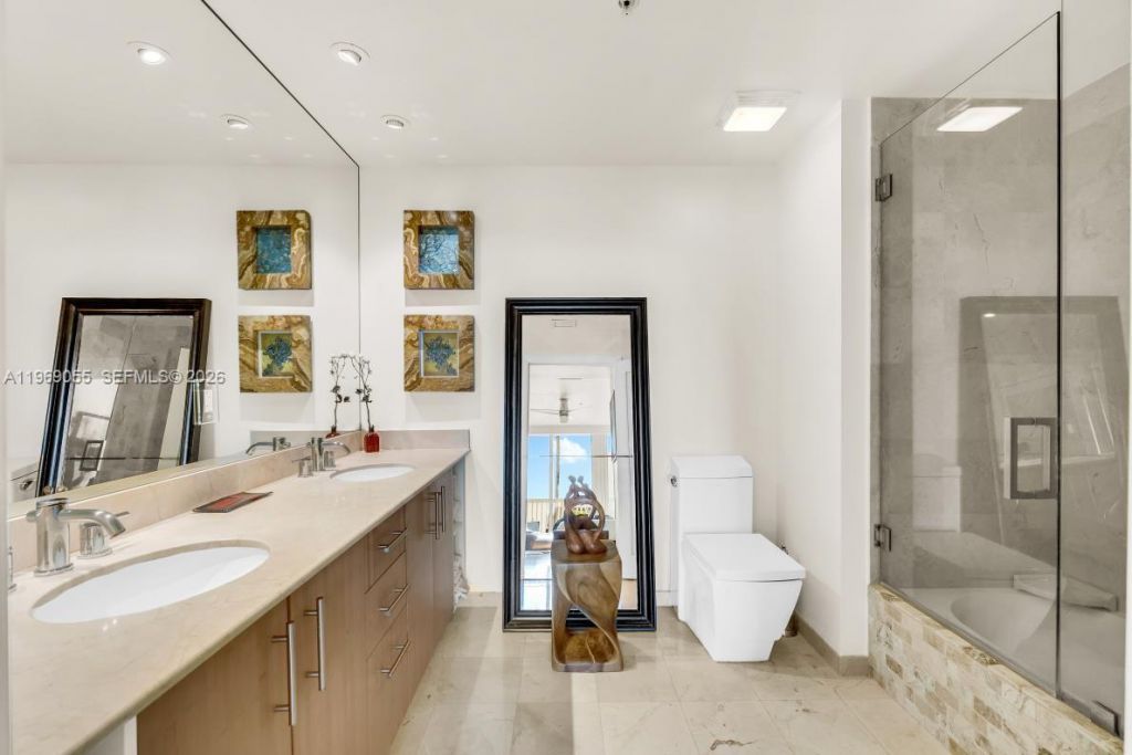 10275 Collins Ave, Unit 102, Bal Harbour, FL 33154 Photo