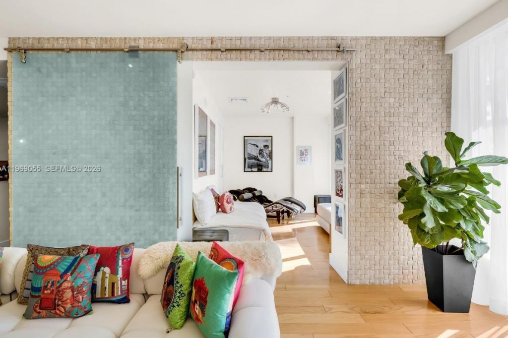 10275 Collins Ave, Unit 102, Bal Harbour, FL 33154 Photo