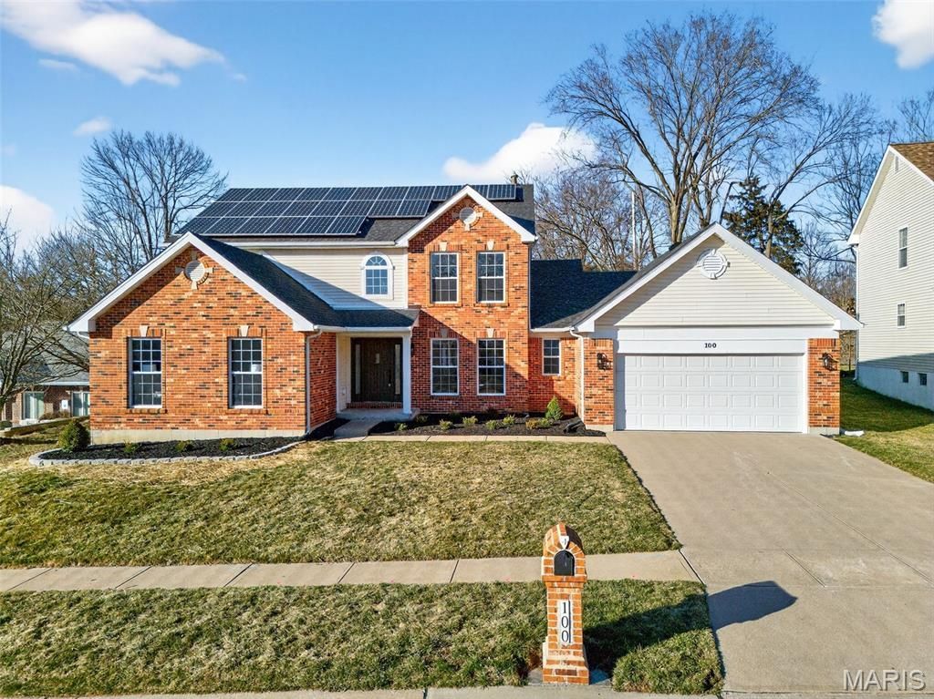 100 Gailwood Drive, Saint Peters, MO 63376 Main Photo