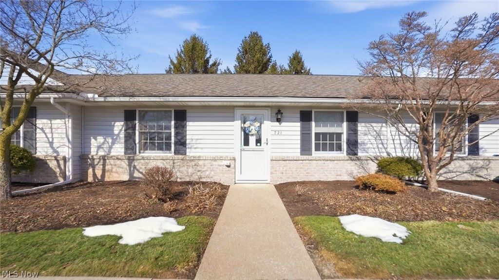 721 Creekside Drive, Huron, OH 44839 Main Photo