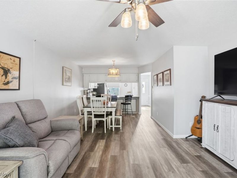 721 Creekside Drive, Huron, OH 44839 Photo 16