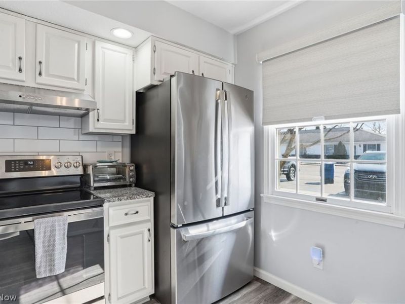 721 Creekside Drive, Huron, OH 44839 Photo 7